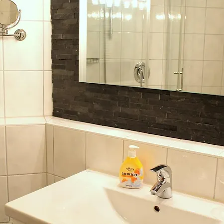 Apartment Weingaertner *